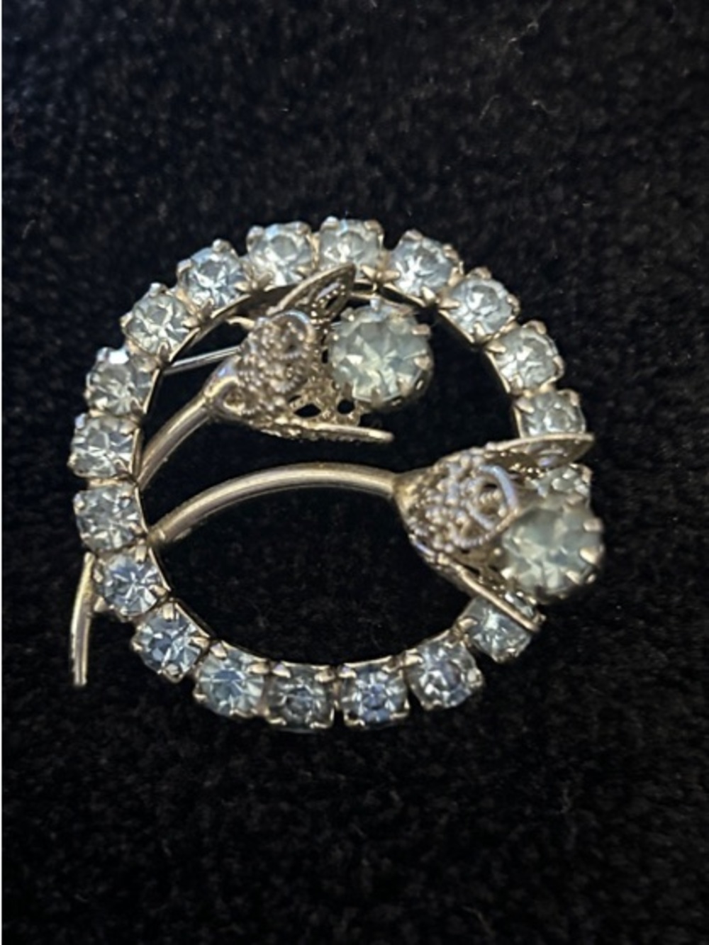 Light Blue Crystal Circle Floral Brooch - Silver Tone